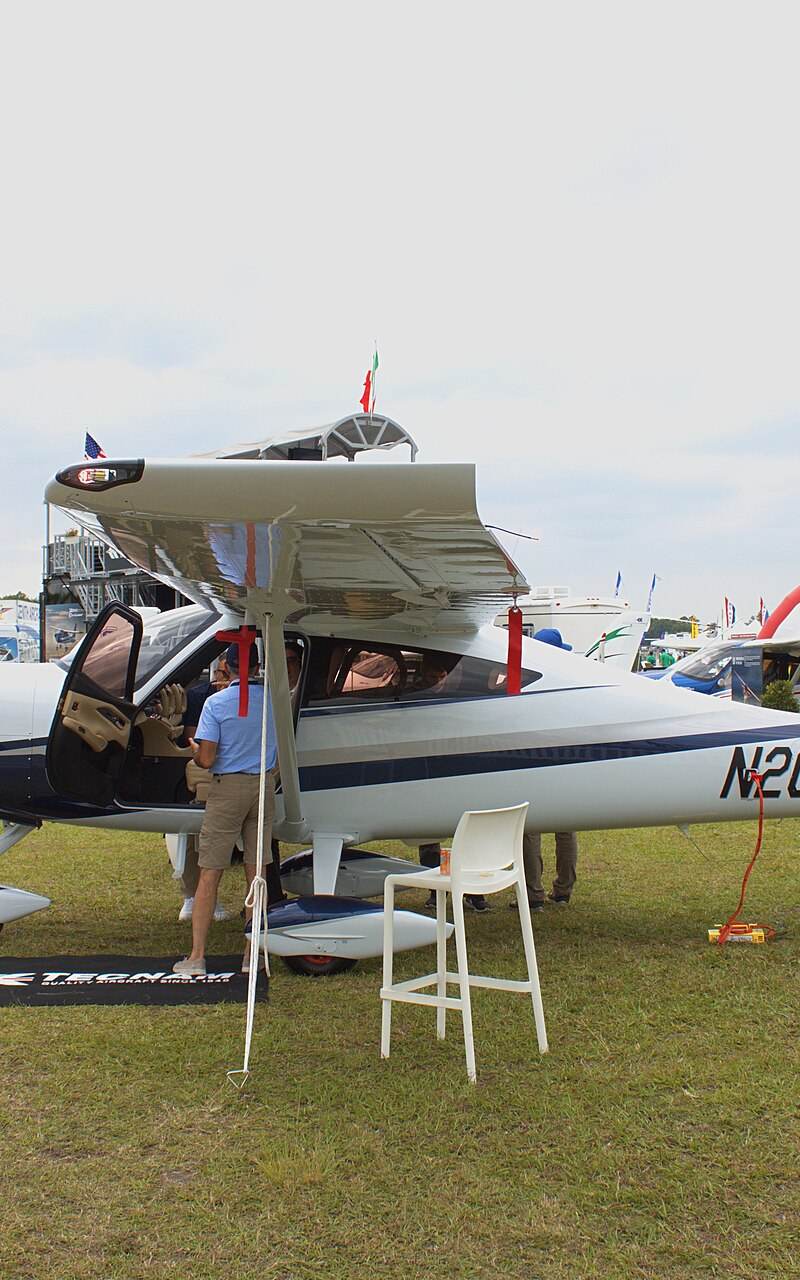 N207US - Single-engine aircraft