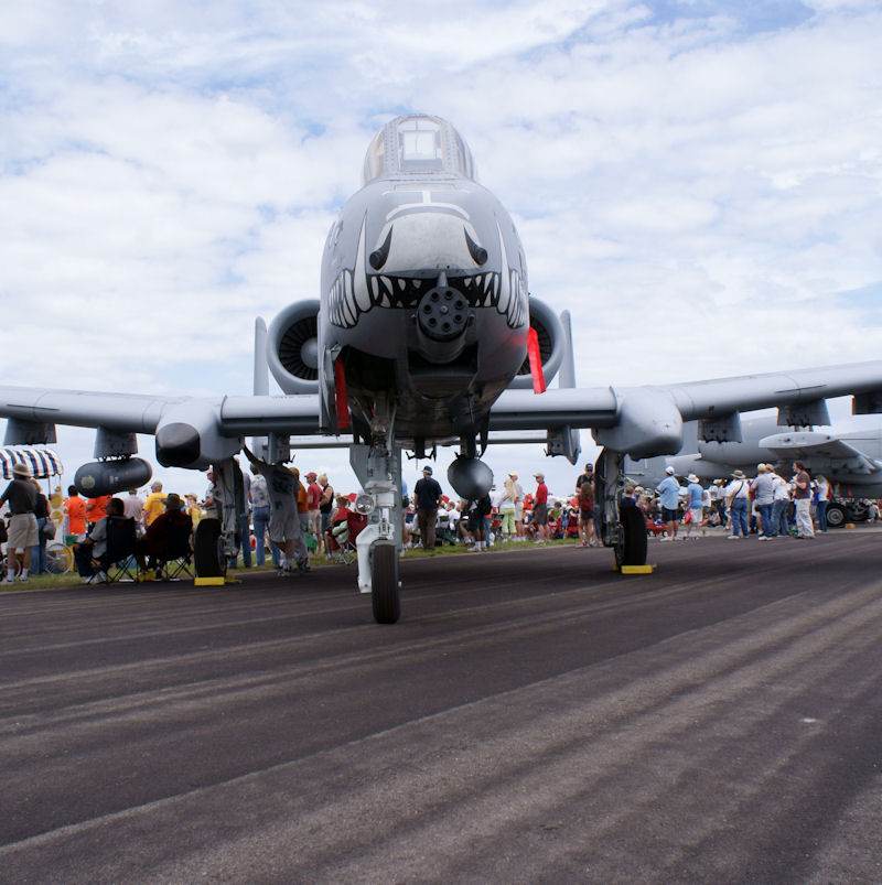  - Twin-engine aircraft
