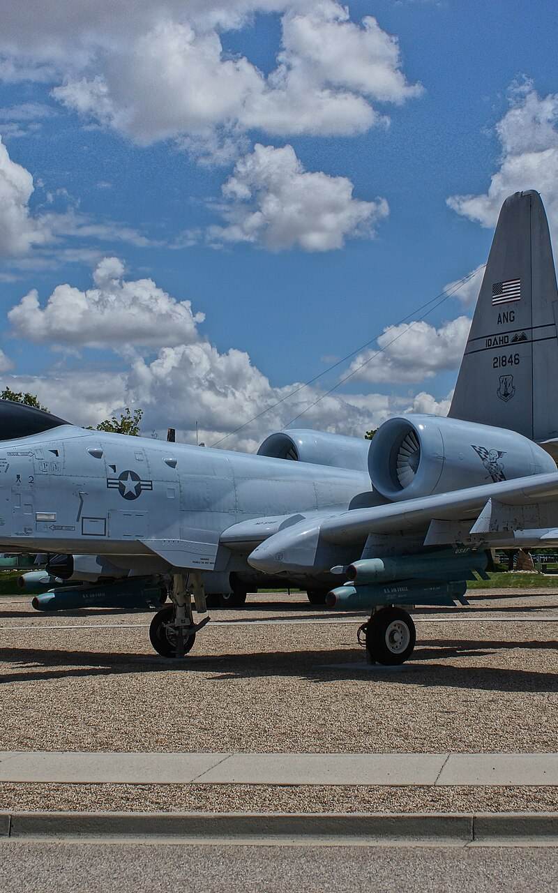  - Twin-engine aircraft