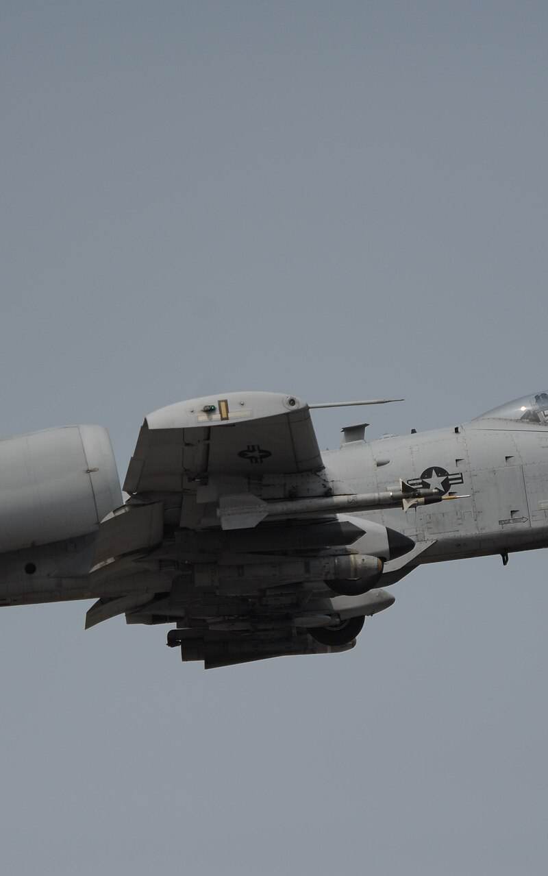  - Twin-engine aircraft