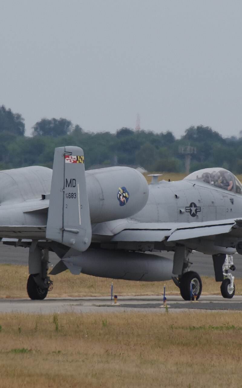  - Twin-engine aircraft