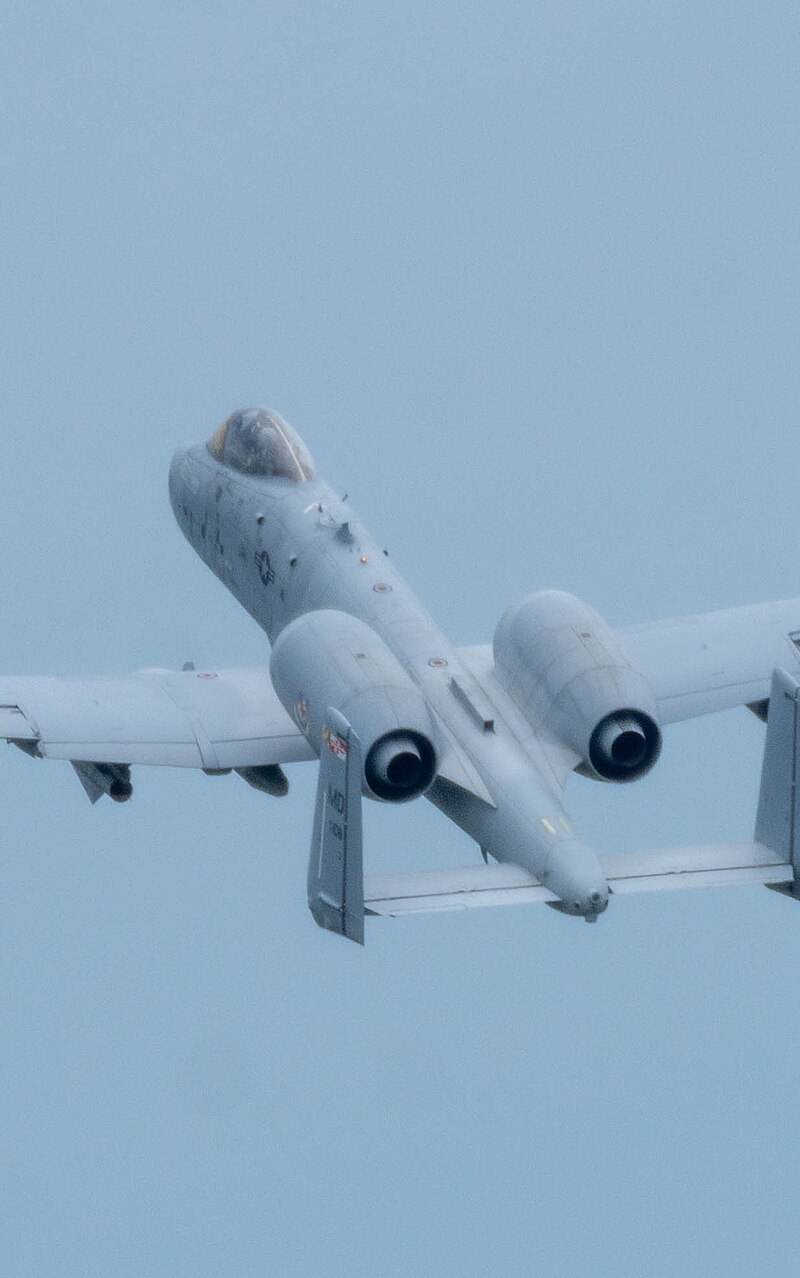  - Twin-engine aircraft