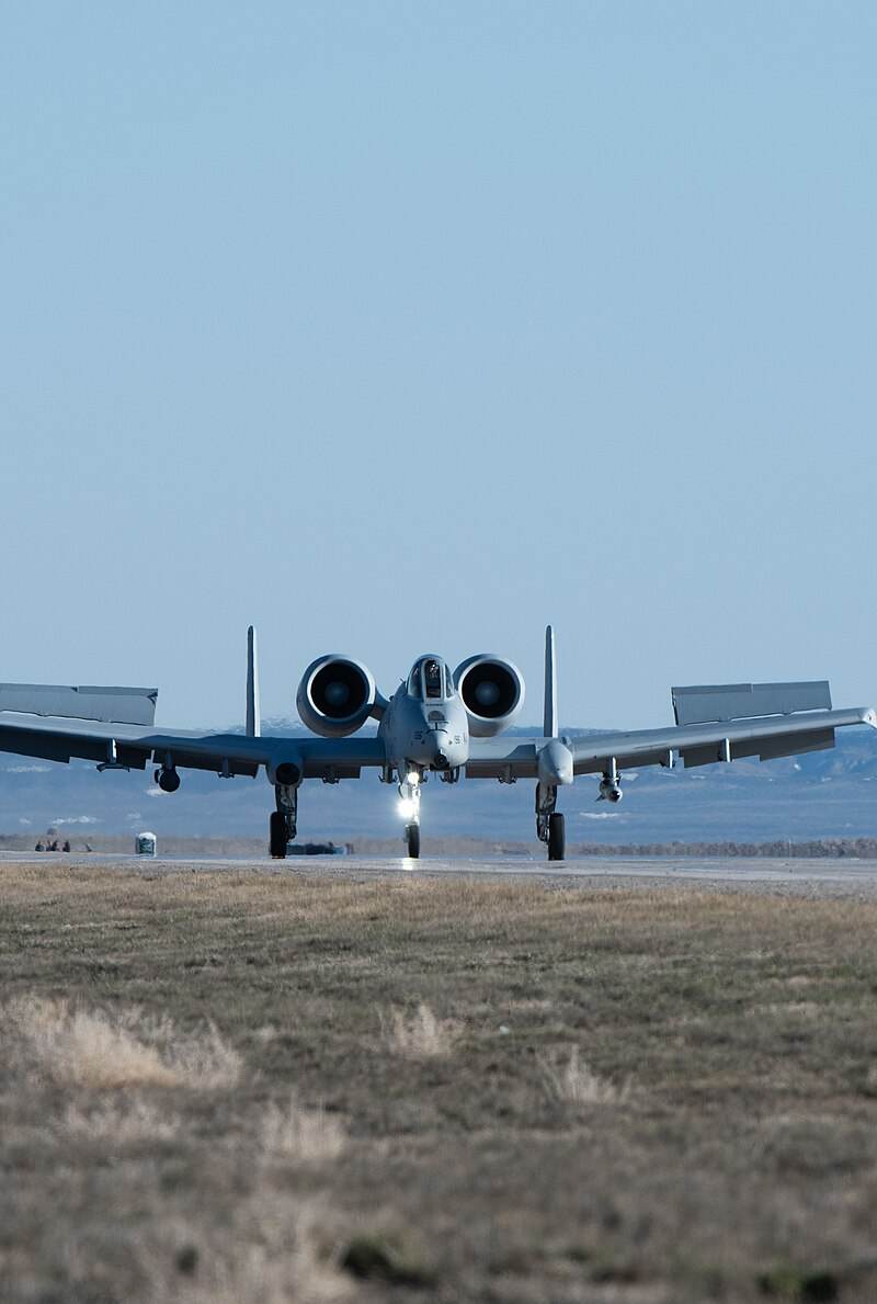  - Twin-engine aircraft