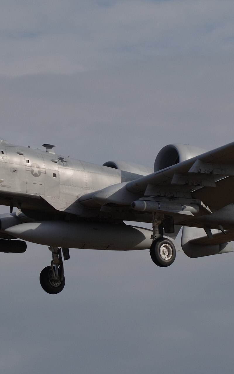  - Twin-engine aircraft