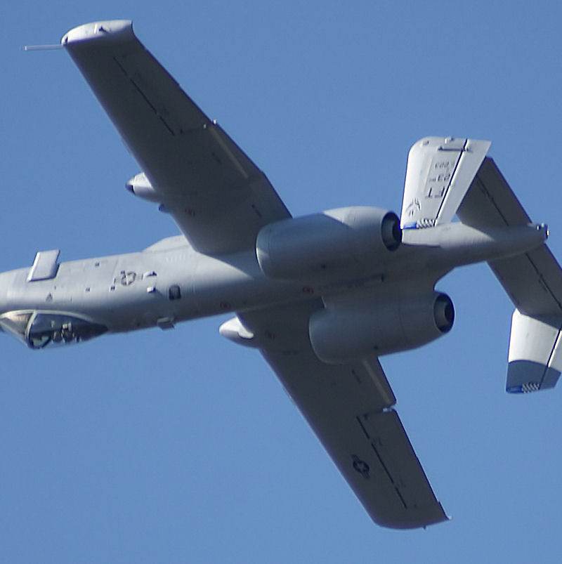  - Twin-engine aircraft
