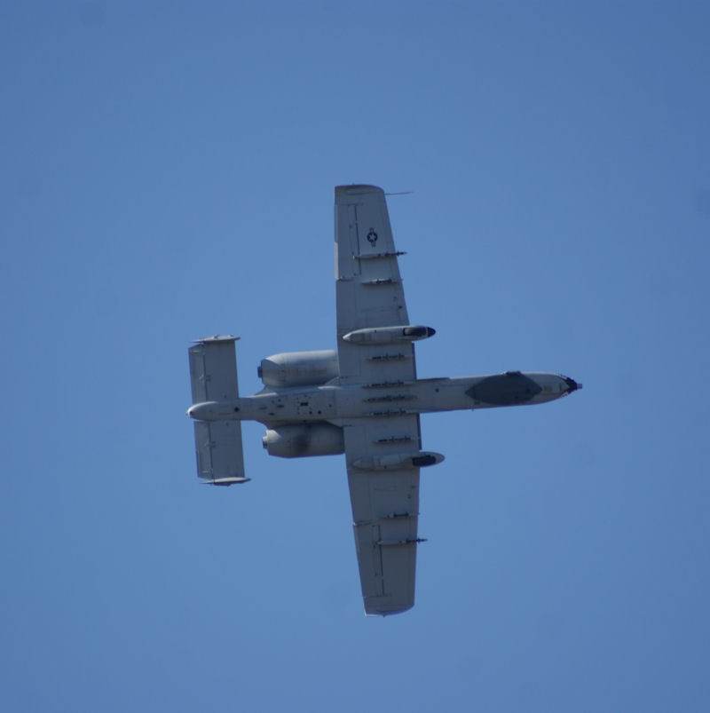  - Twin-engine aircraft