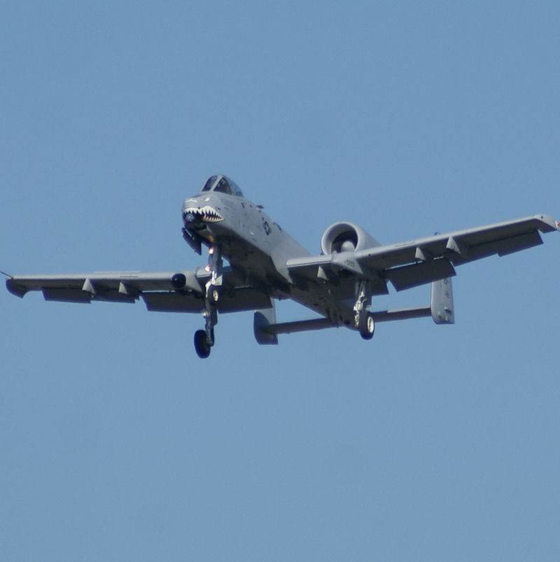  - Twin-engine aircraft