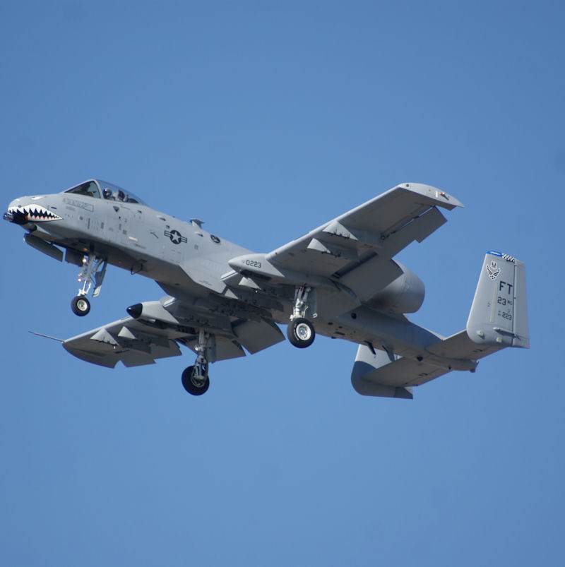  - Twin-engine aircraft