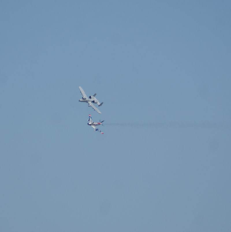  - Twin-engine aircraft