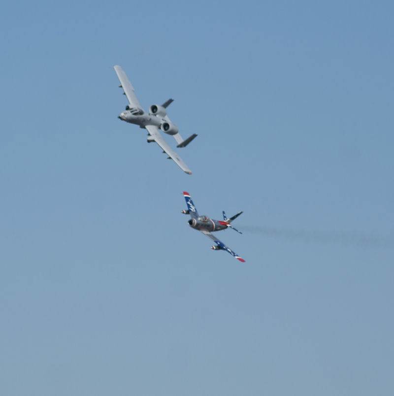  - Twin-engine aircraft
