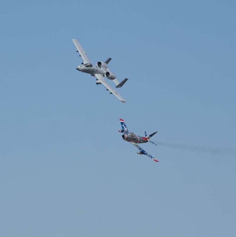  - Twin-engine aircraft