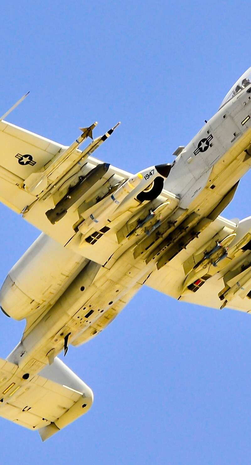  - Twin-engine aircraft