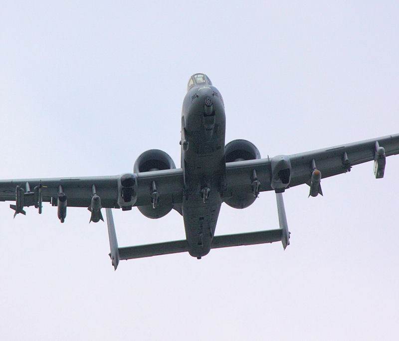  - Twin-engine aircraft