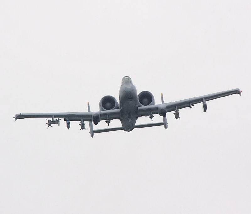  - Twin-engine aircraft
