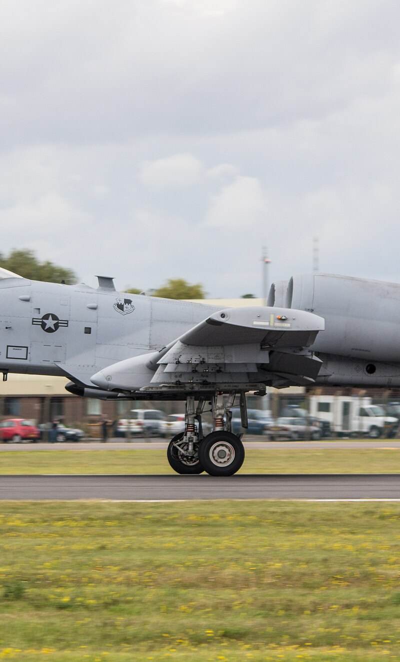  - Twin-engine aircraft