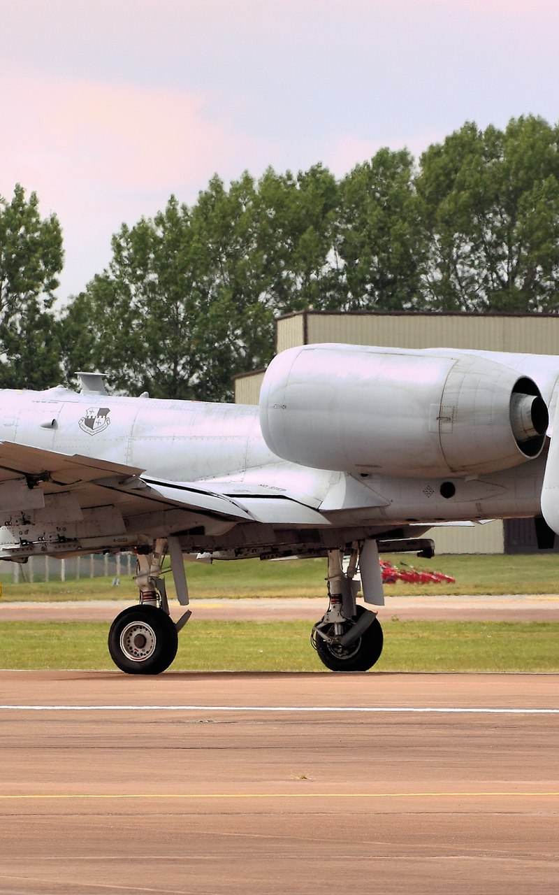  - Twin-engine aircraft