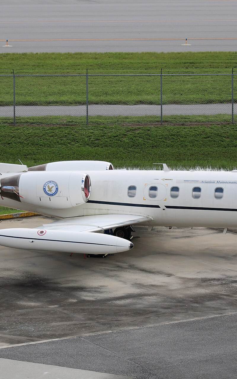  - Business jet