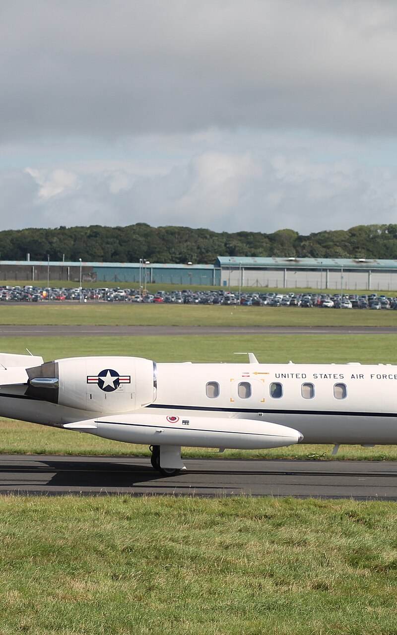  - Business jet