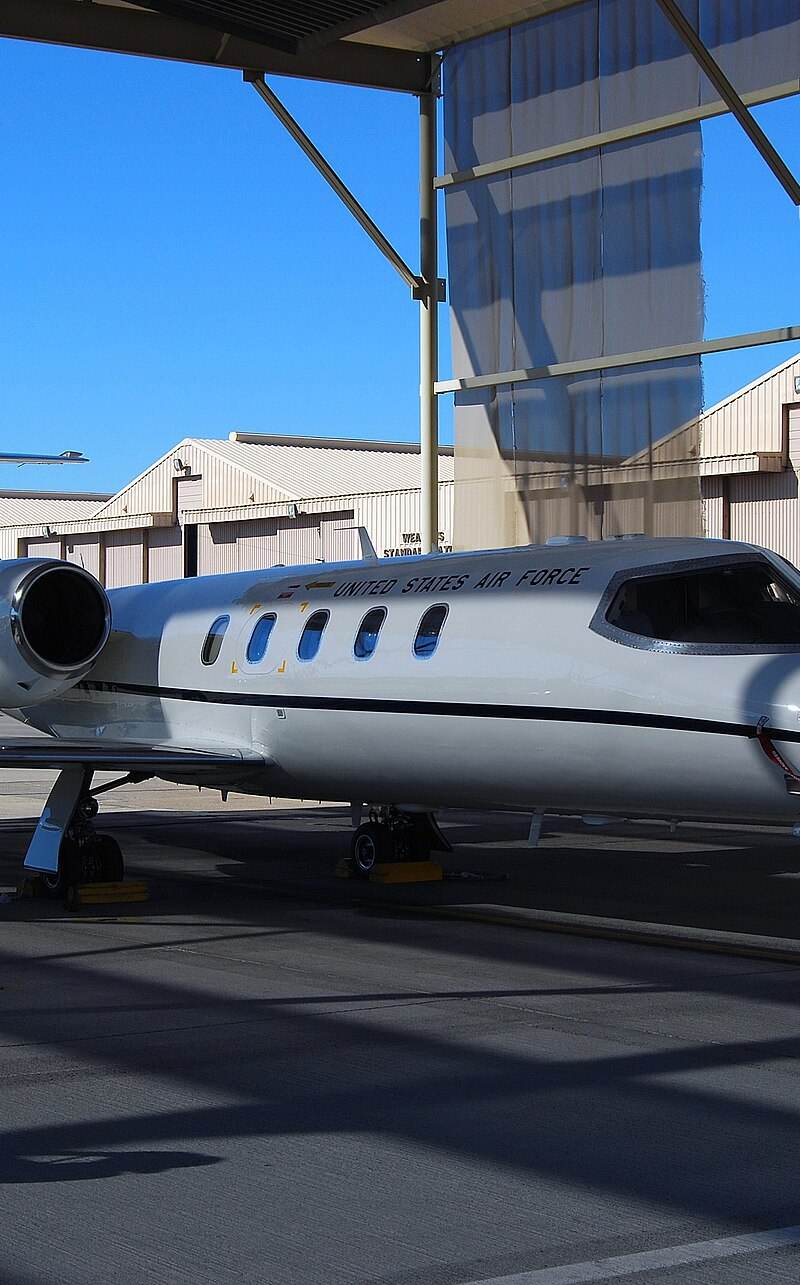  - Business jet
