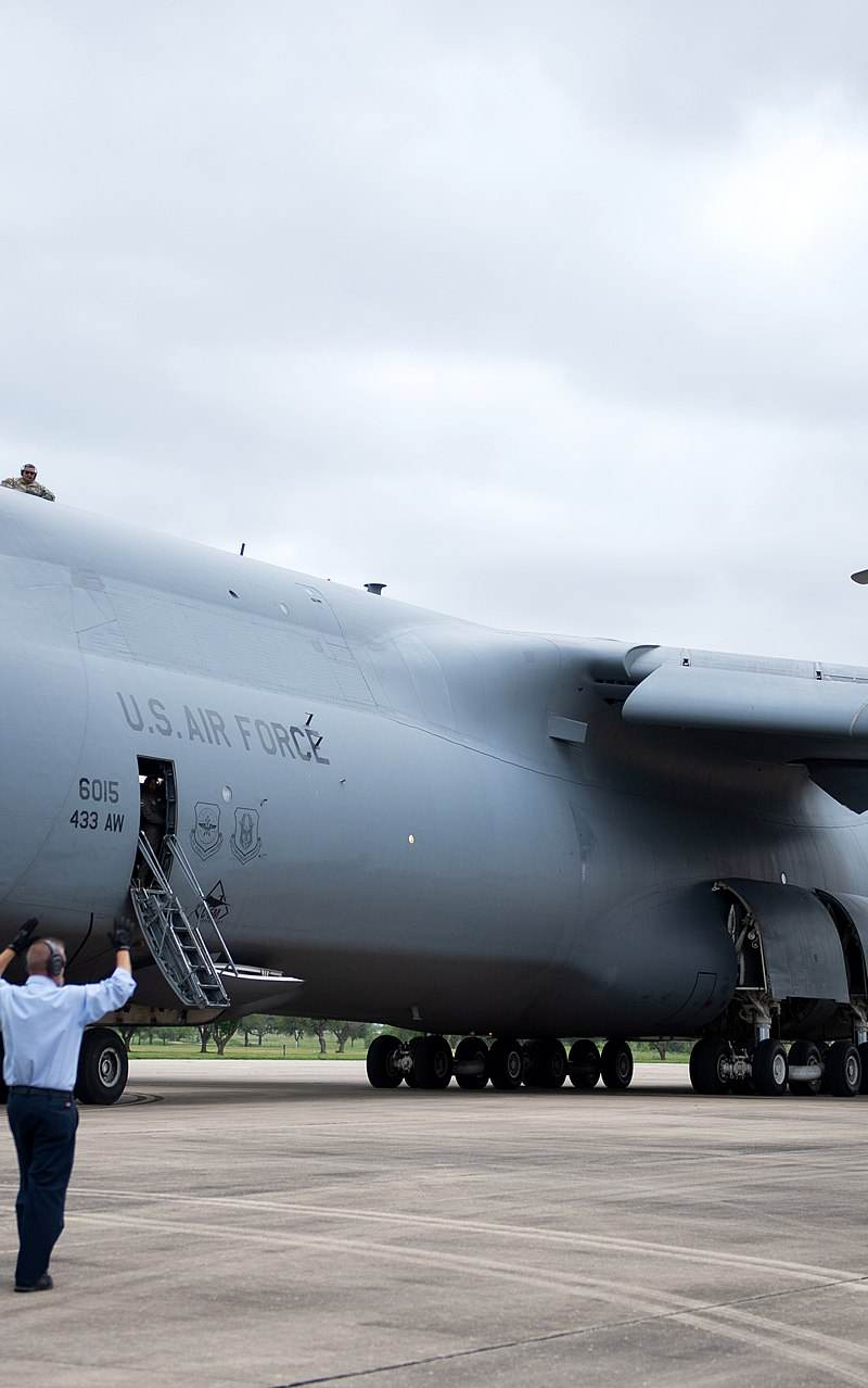  - Aircraft