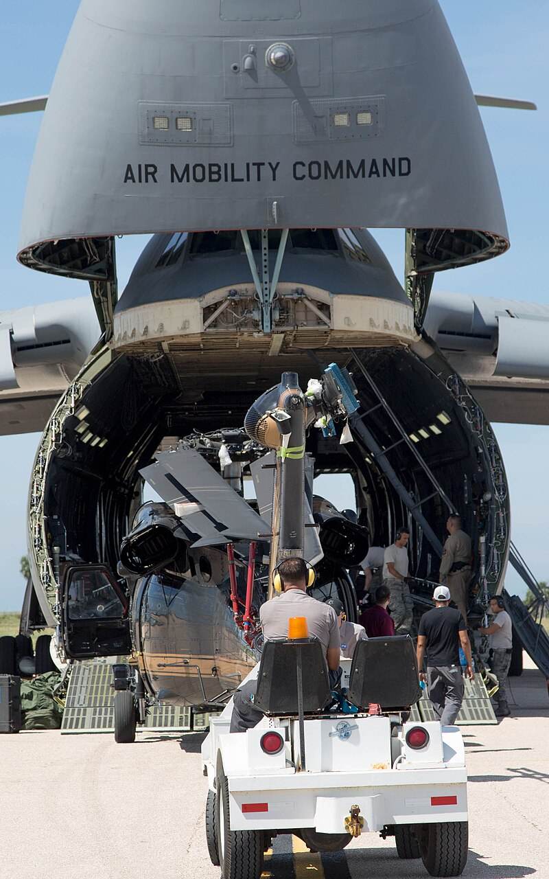  - Helicopter