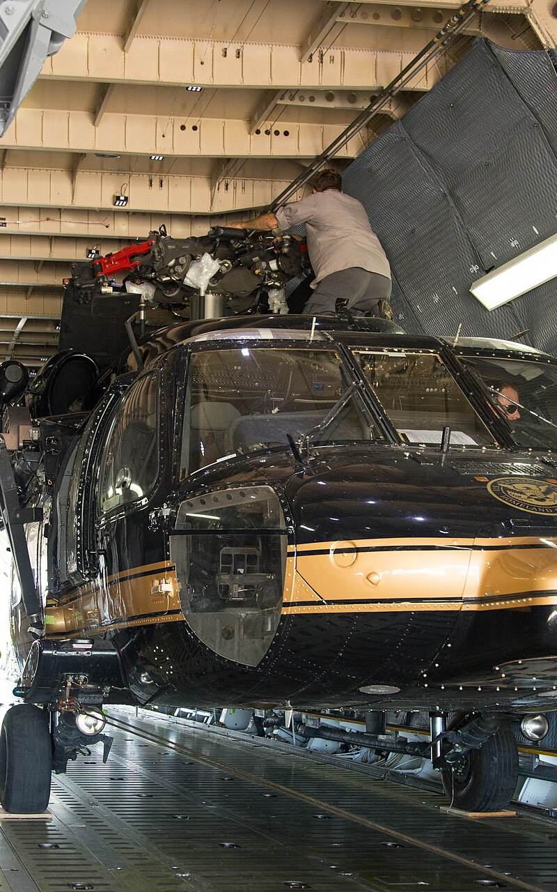  - Helicopter