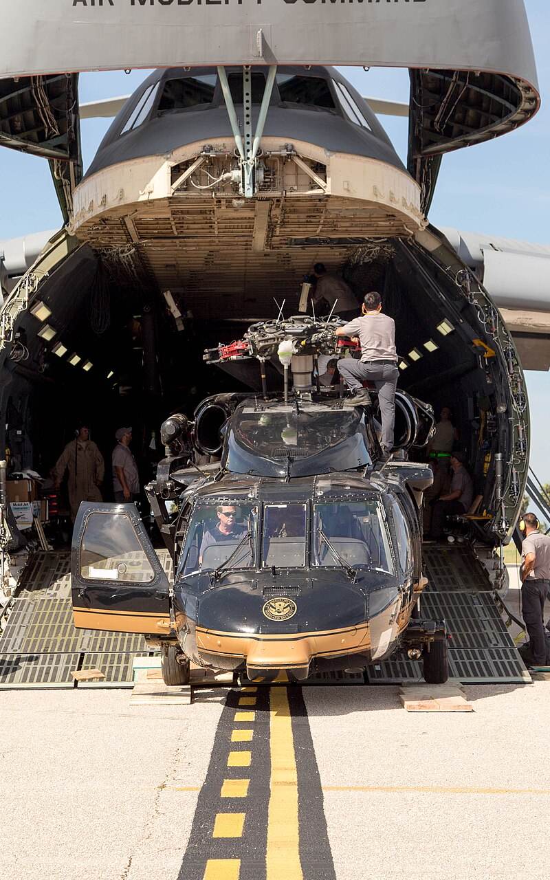  - Helicopter