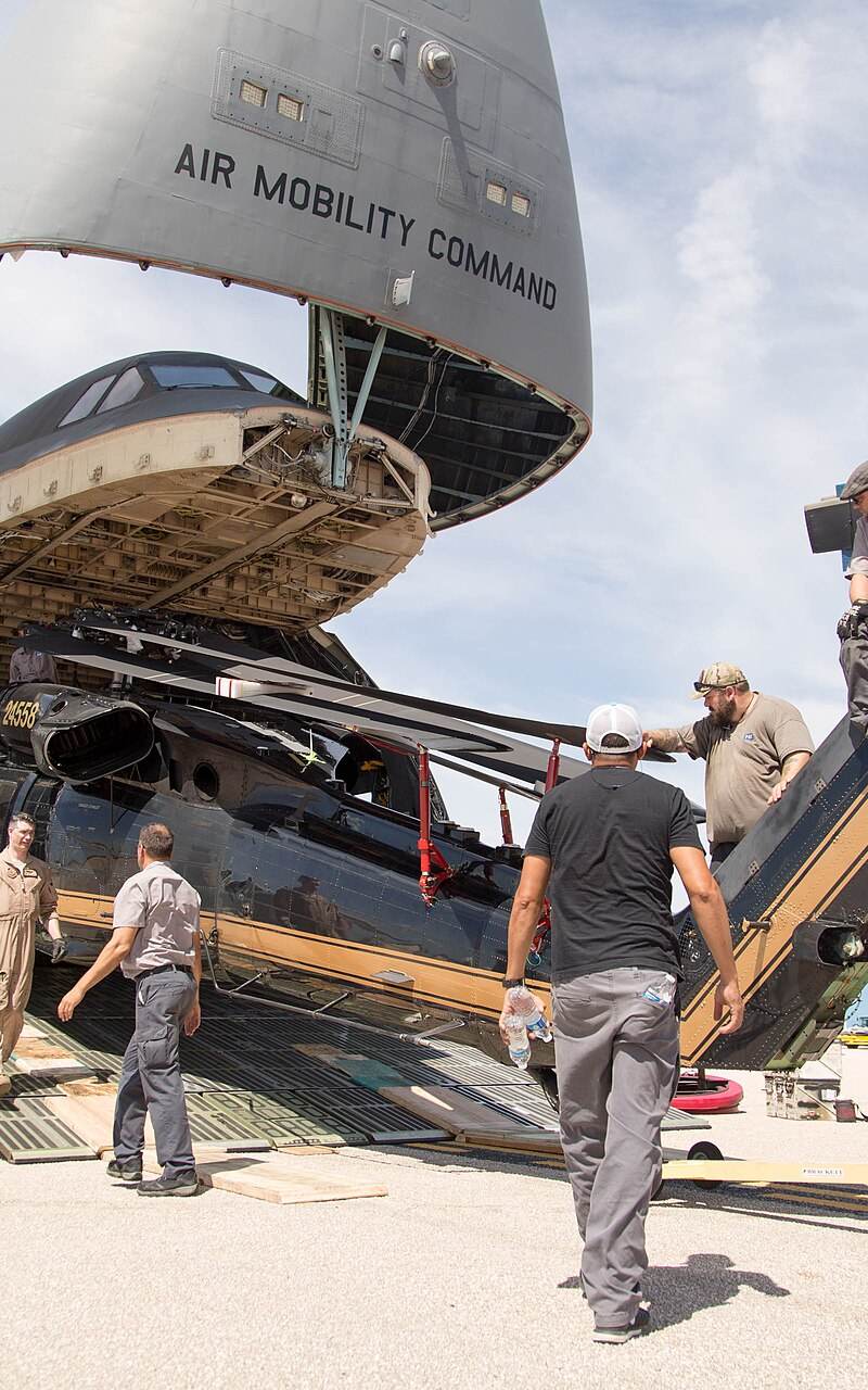  - Helicopter