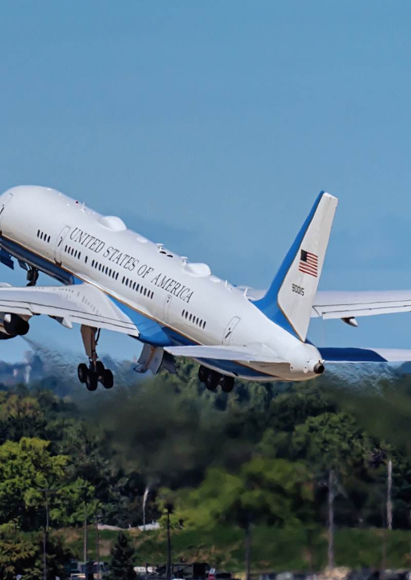  - Twin-engine aircraft