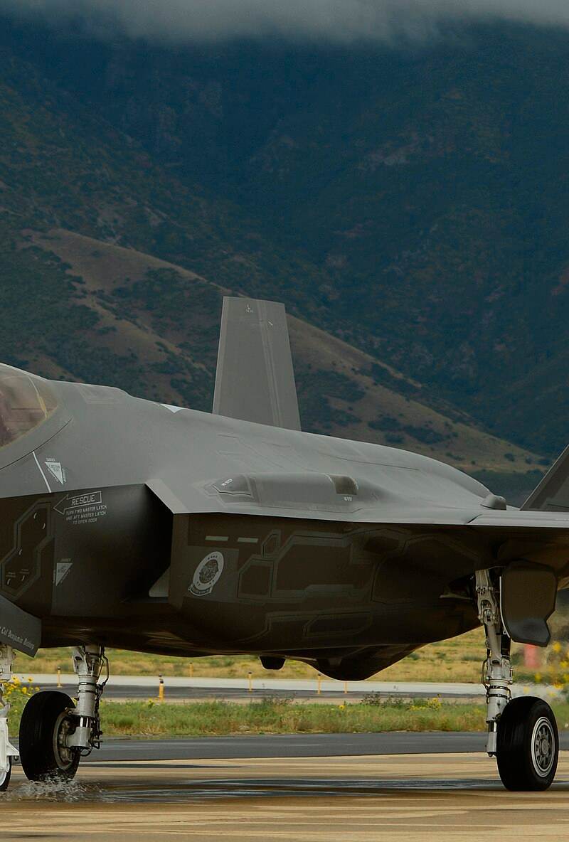  - Aircraft