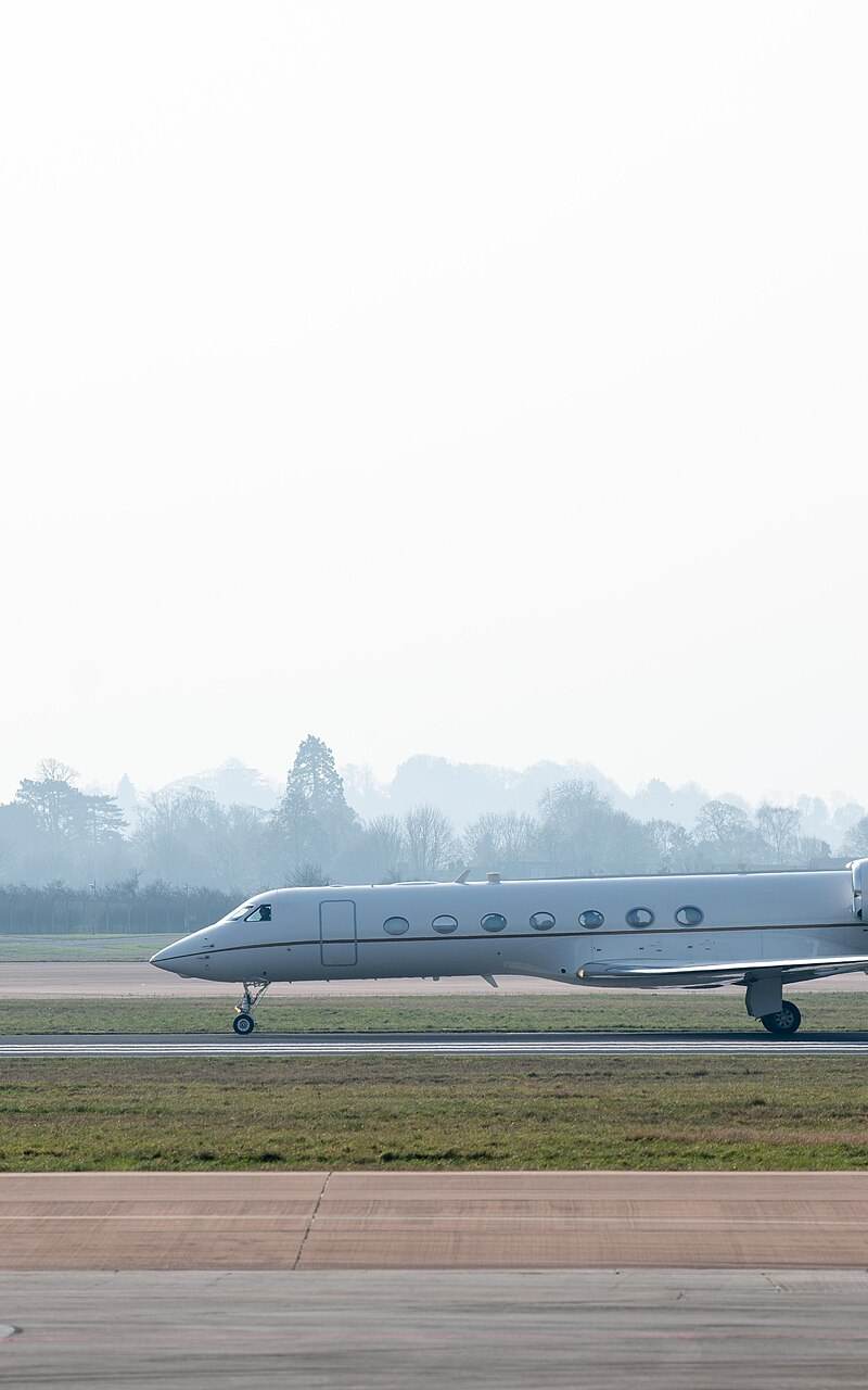  - Business jet
