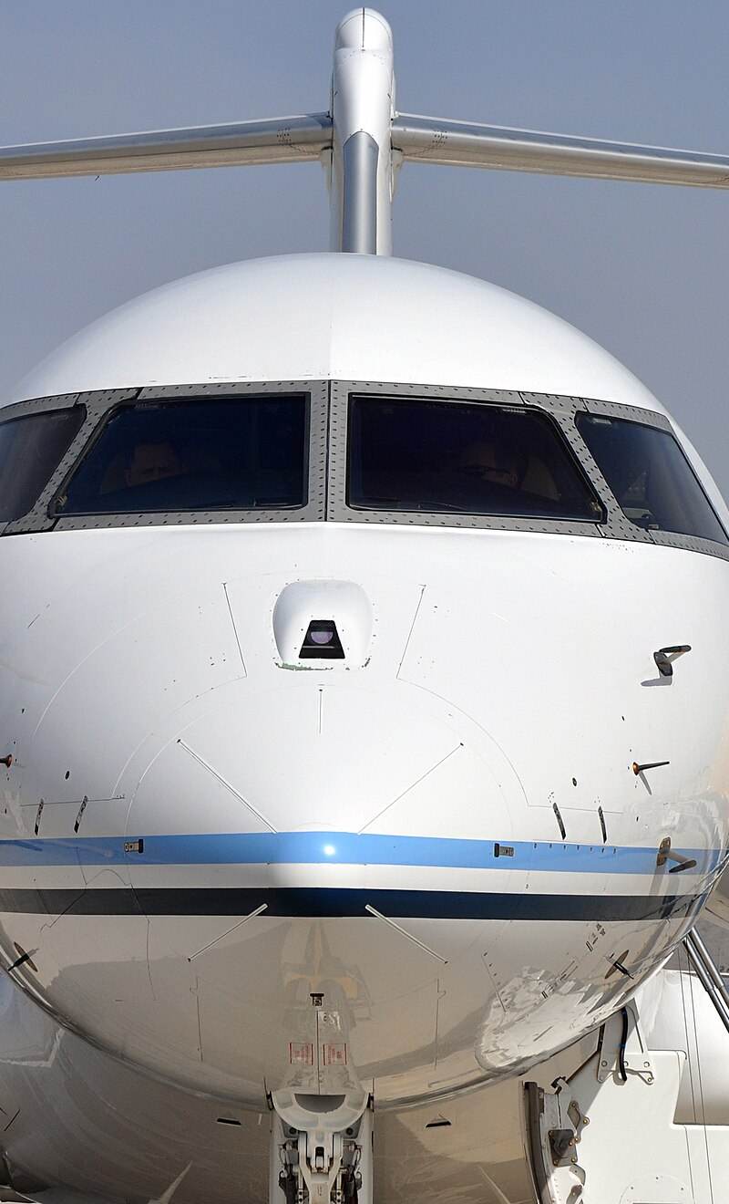  - Twin-engine aircraft