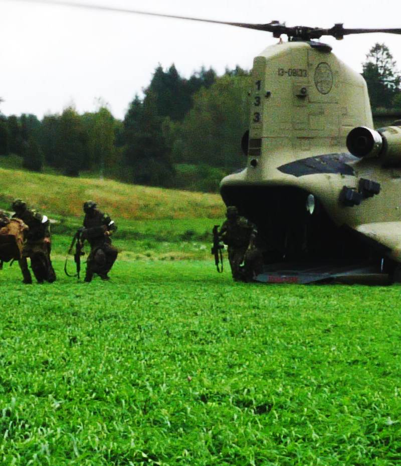  - Helicopter