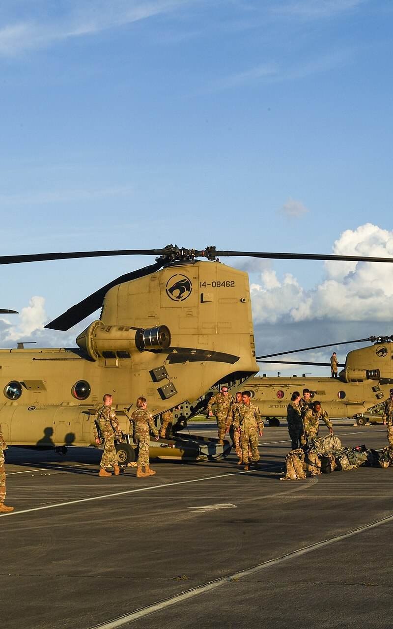  - Helicopter