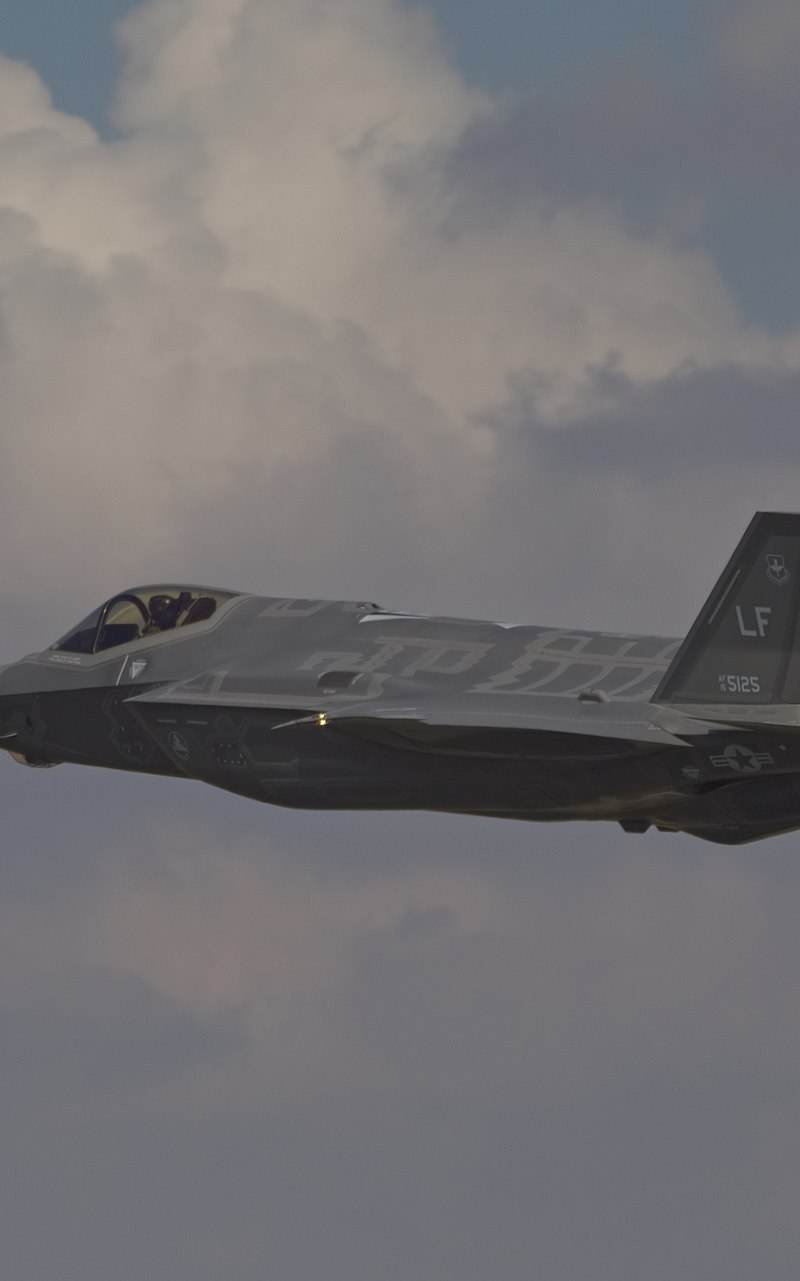  - Single-engine aircraft