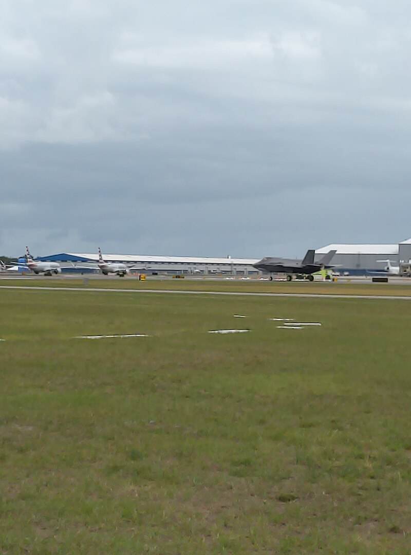  - Business jet