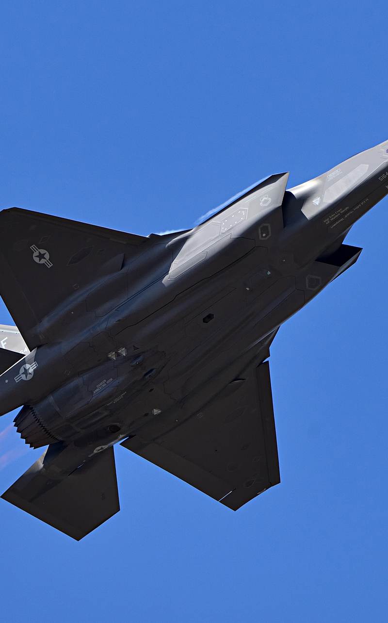  - Single-engine aircraft