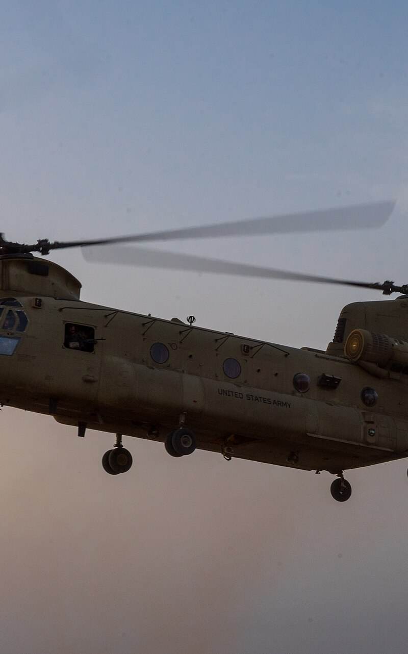  - Helicopter
