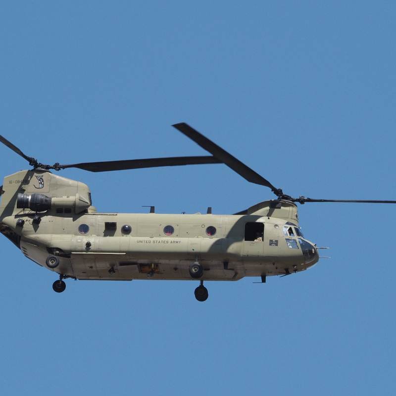  - Helicopter
