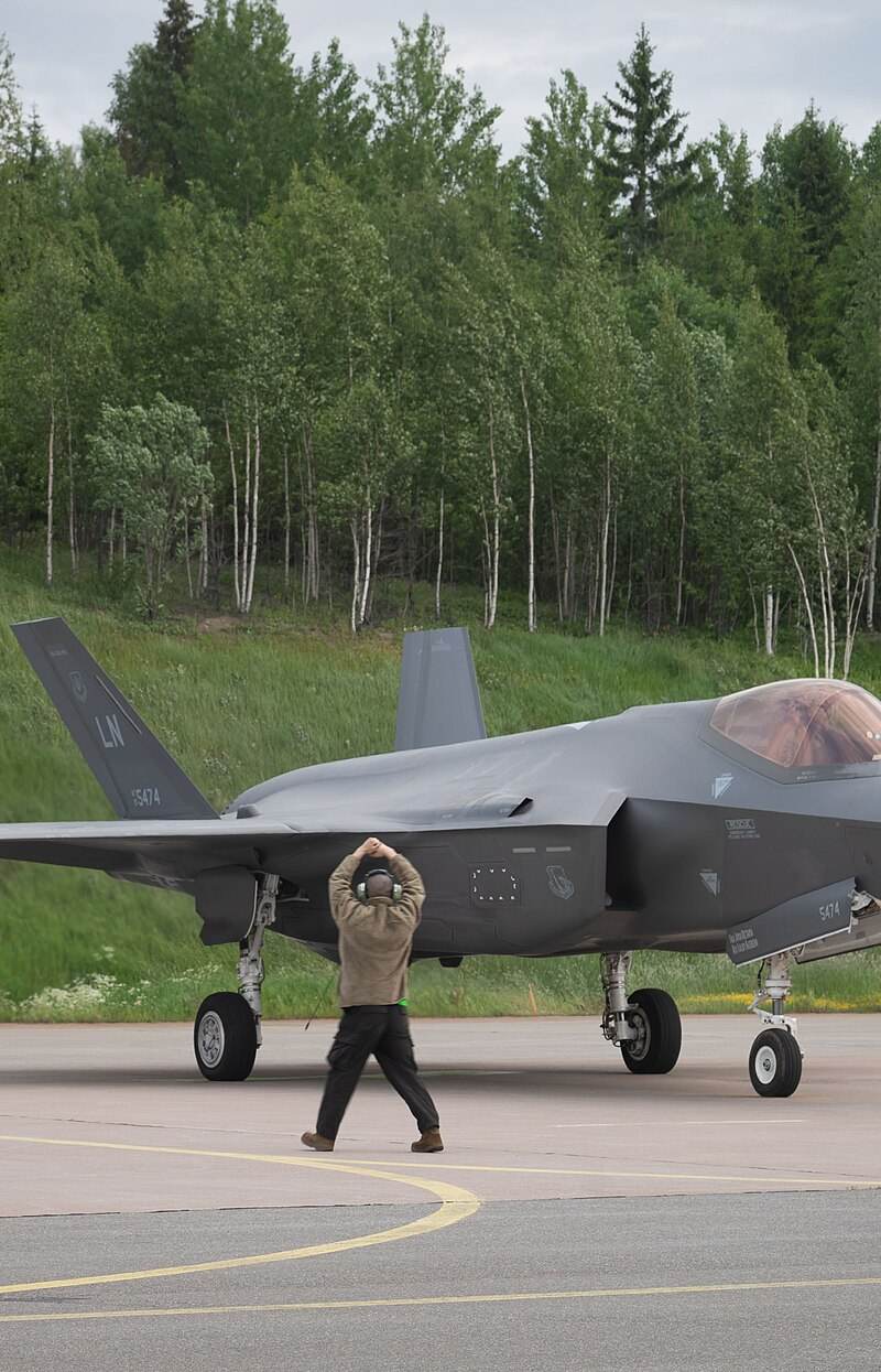  - Lockheed