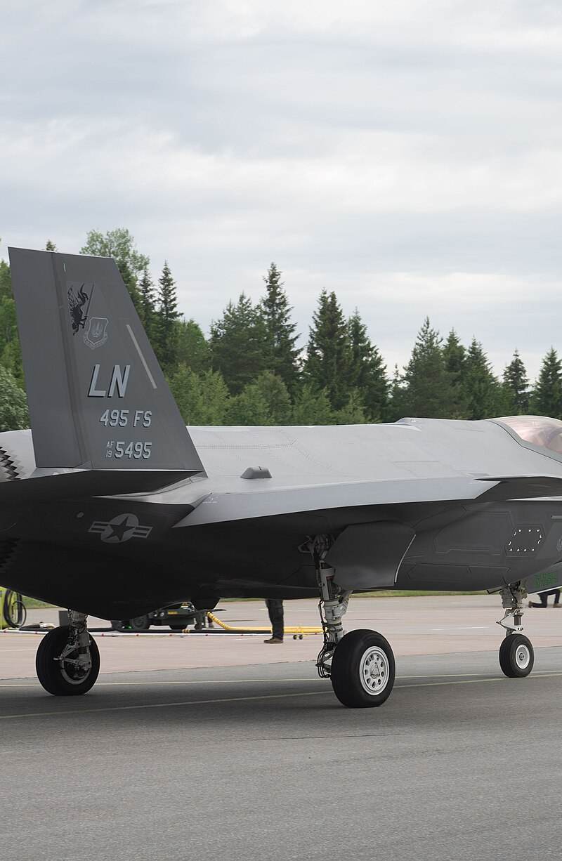  - Aircraft