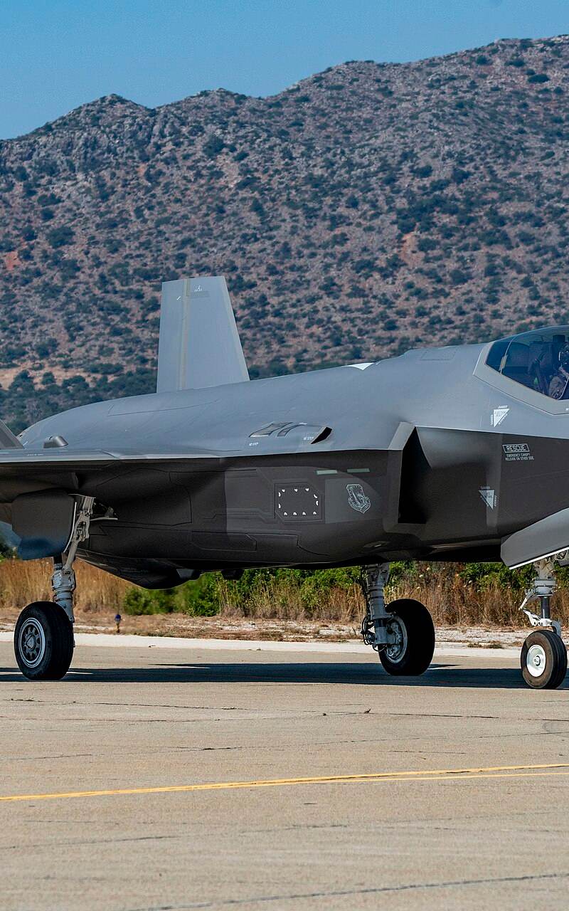  - Aircraft
