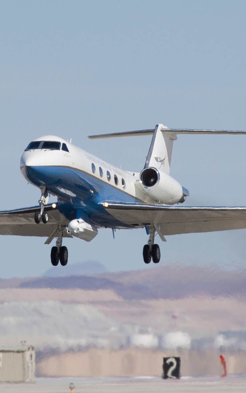  - Business jet
