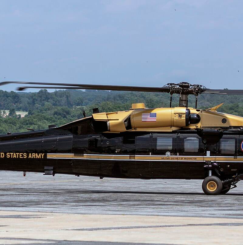  - Helicopter