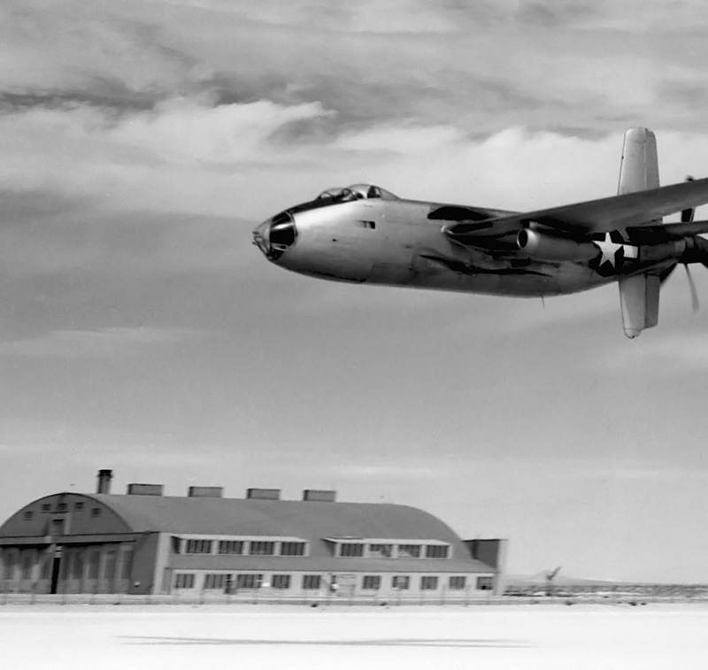  - Twin-engine aircraft