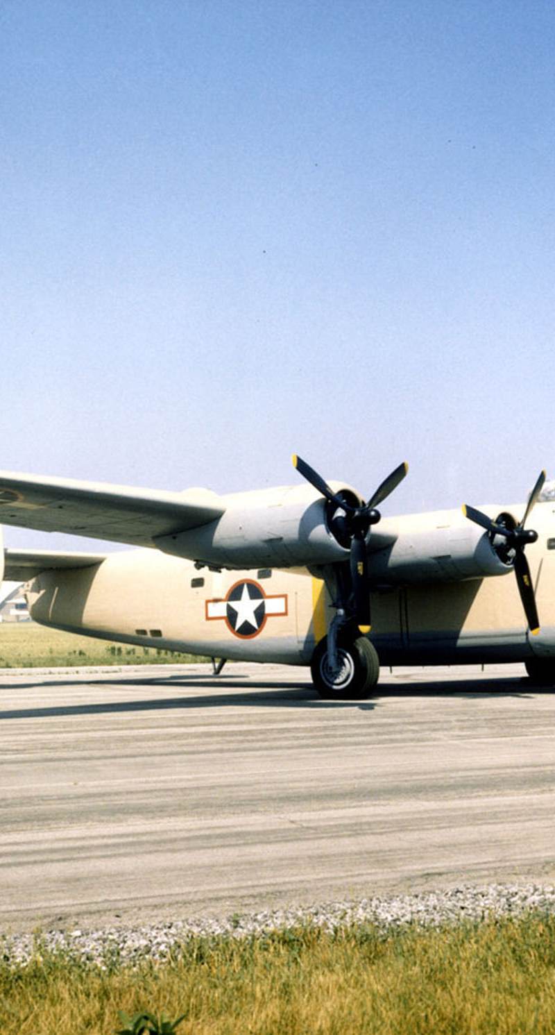  - Twin-engine aircraft