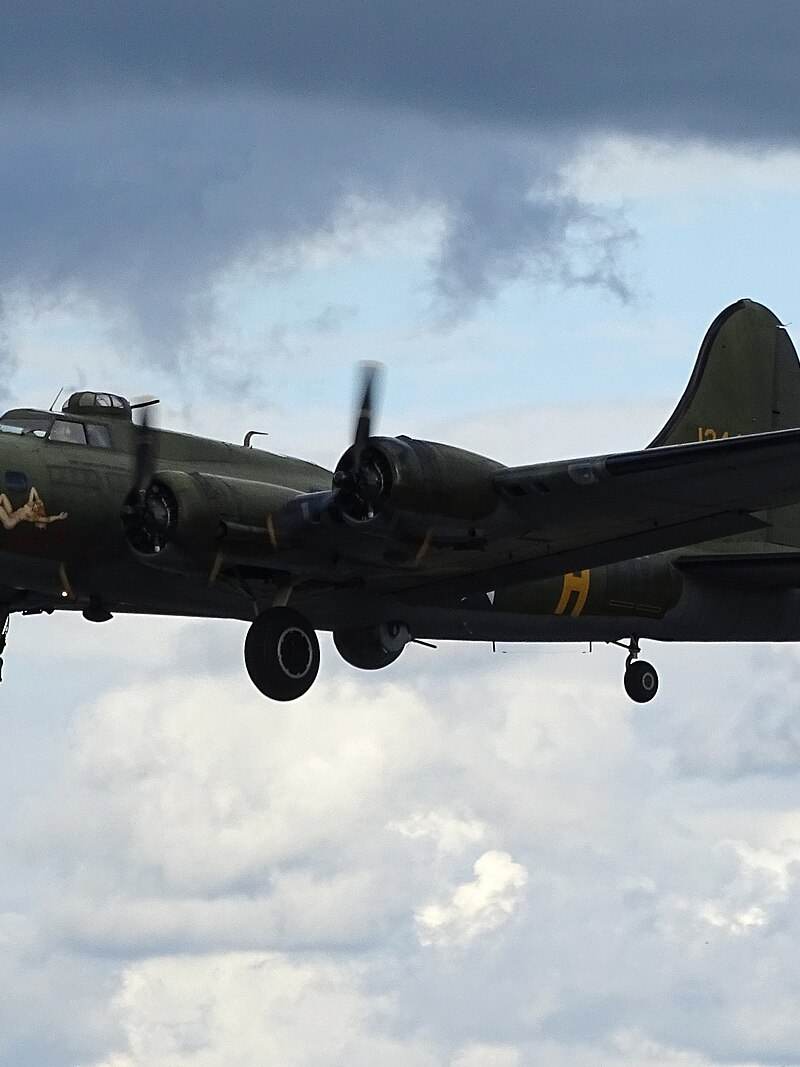  - Aircraft