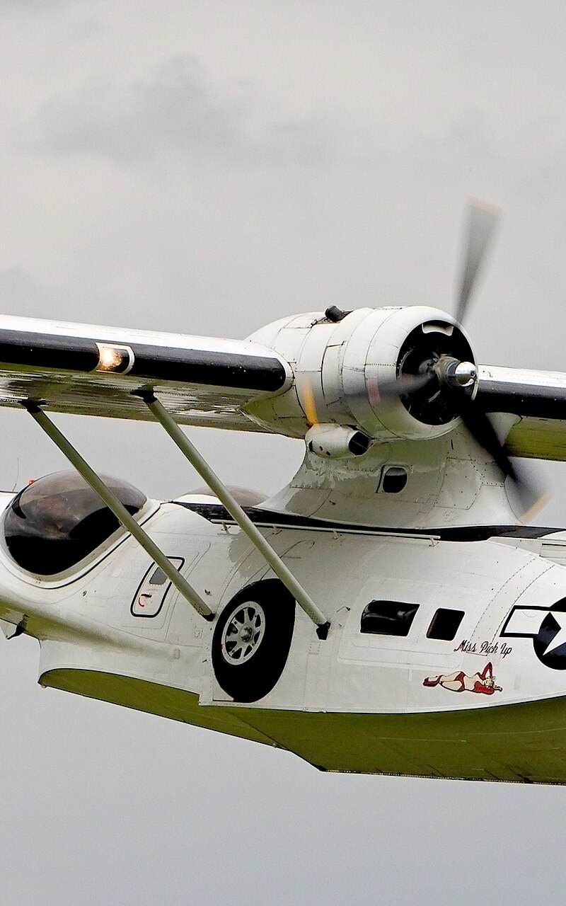  - Twin-engine aircraft