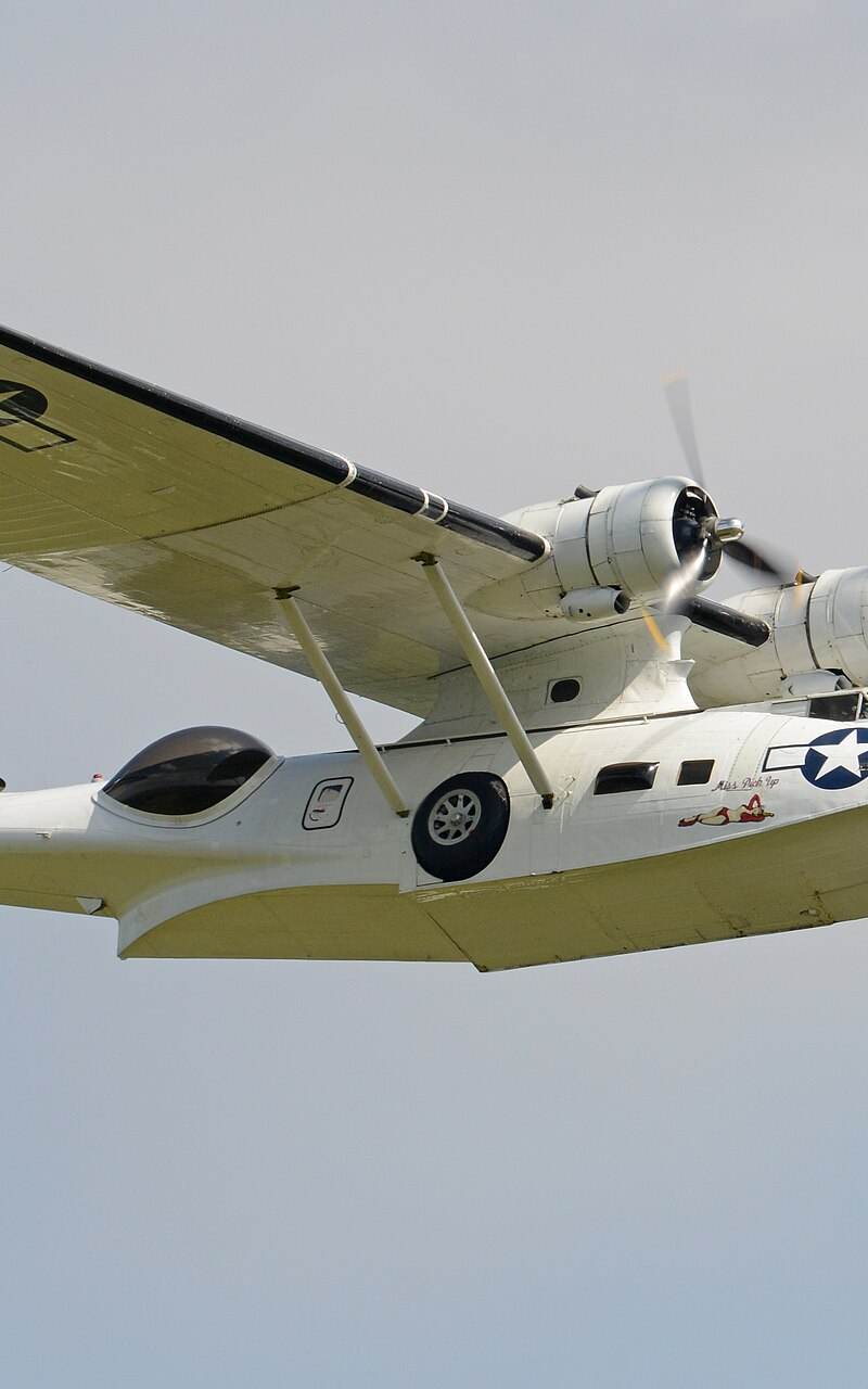  - Twin-engine aircraft