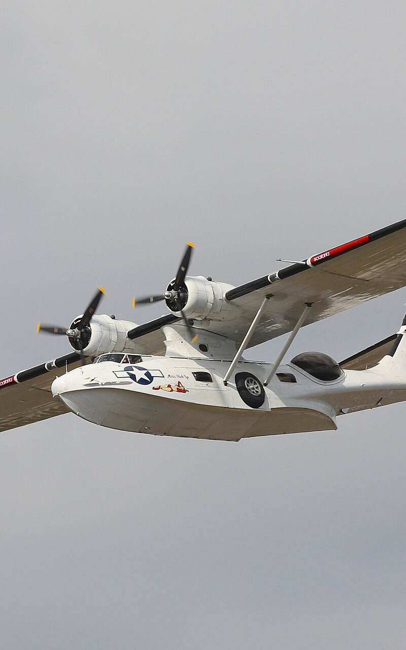  - Twin-engine aircraft